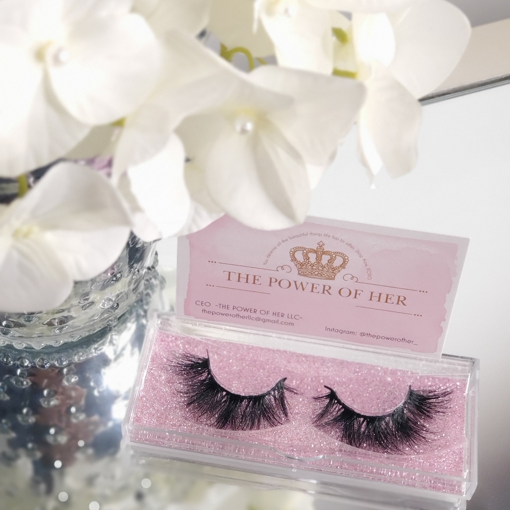 Eye lashes